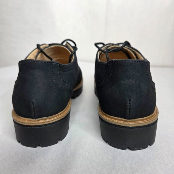 NWT Journee Women's Claudiya Black Wingtip Oxford Loafer - Picture 3 of 7